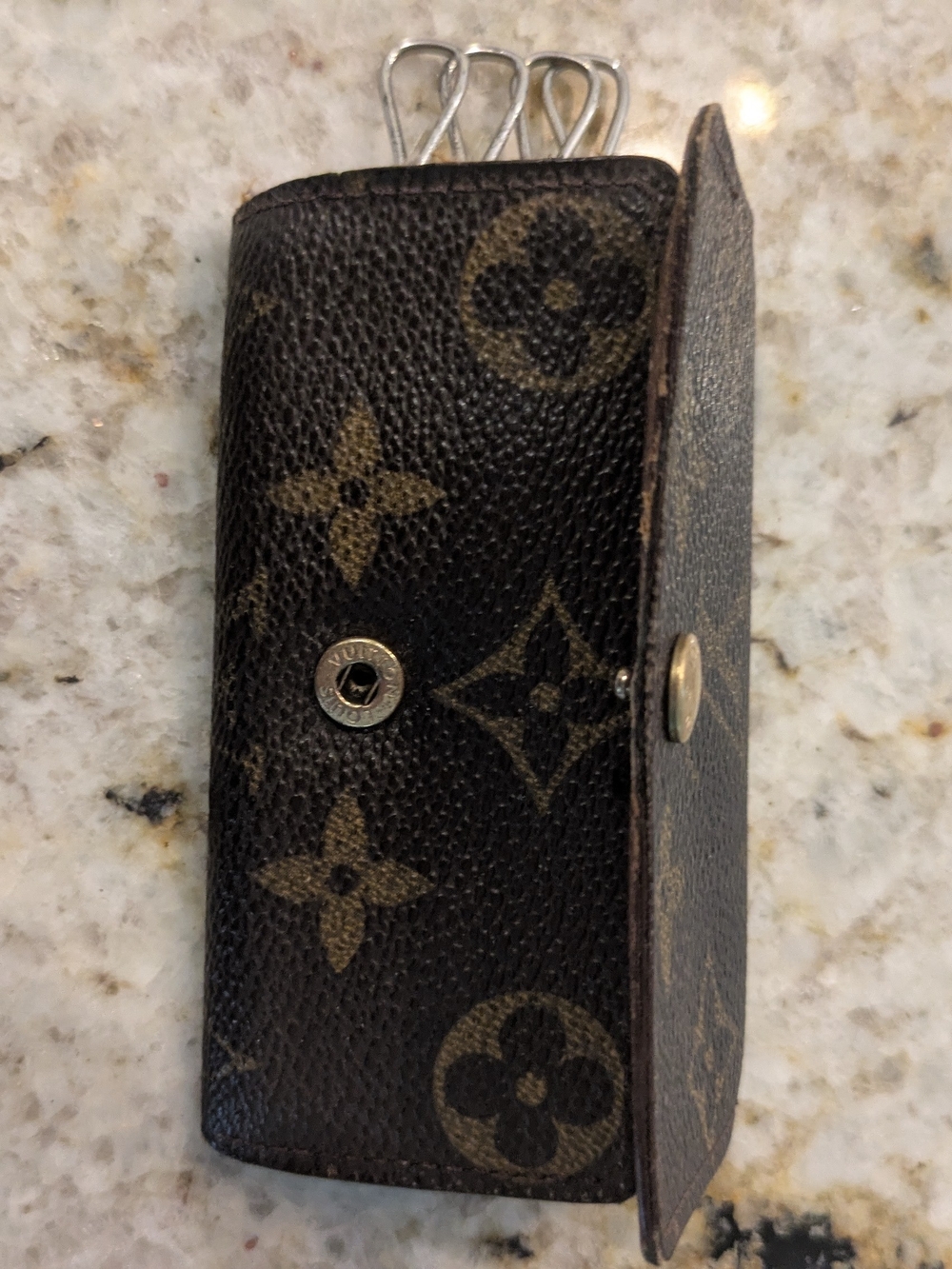 PROJECT PIECE / AS-IS Salvage Canvas - Louis Vuitton Monogram 4 Key Holder - Picture 6 of 8